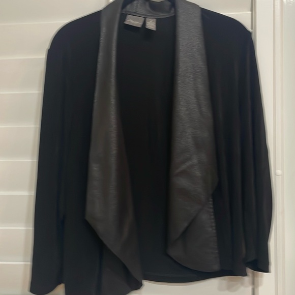 Black Faux Leather Collar Chico’s Jacket Chicos size 2 same as 12/14. - Picture 1 of 6